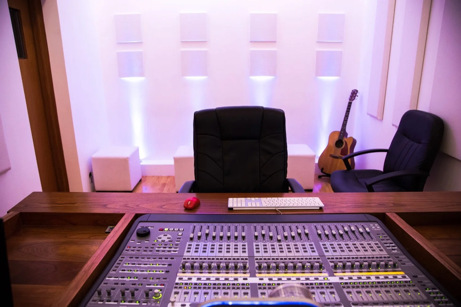 Godspeed Minerva control room in 2013